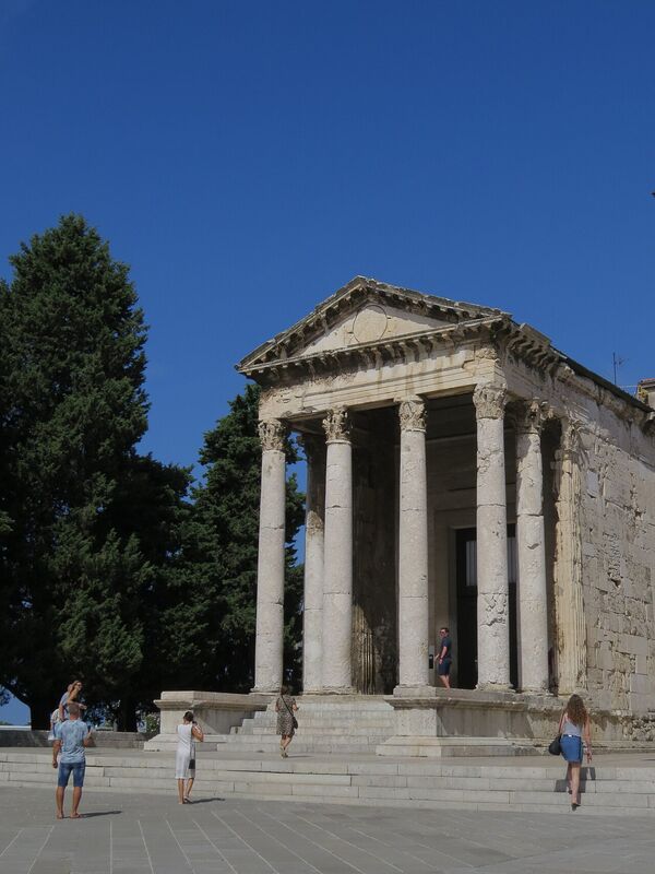 Pula